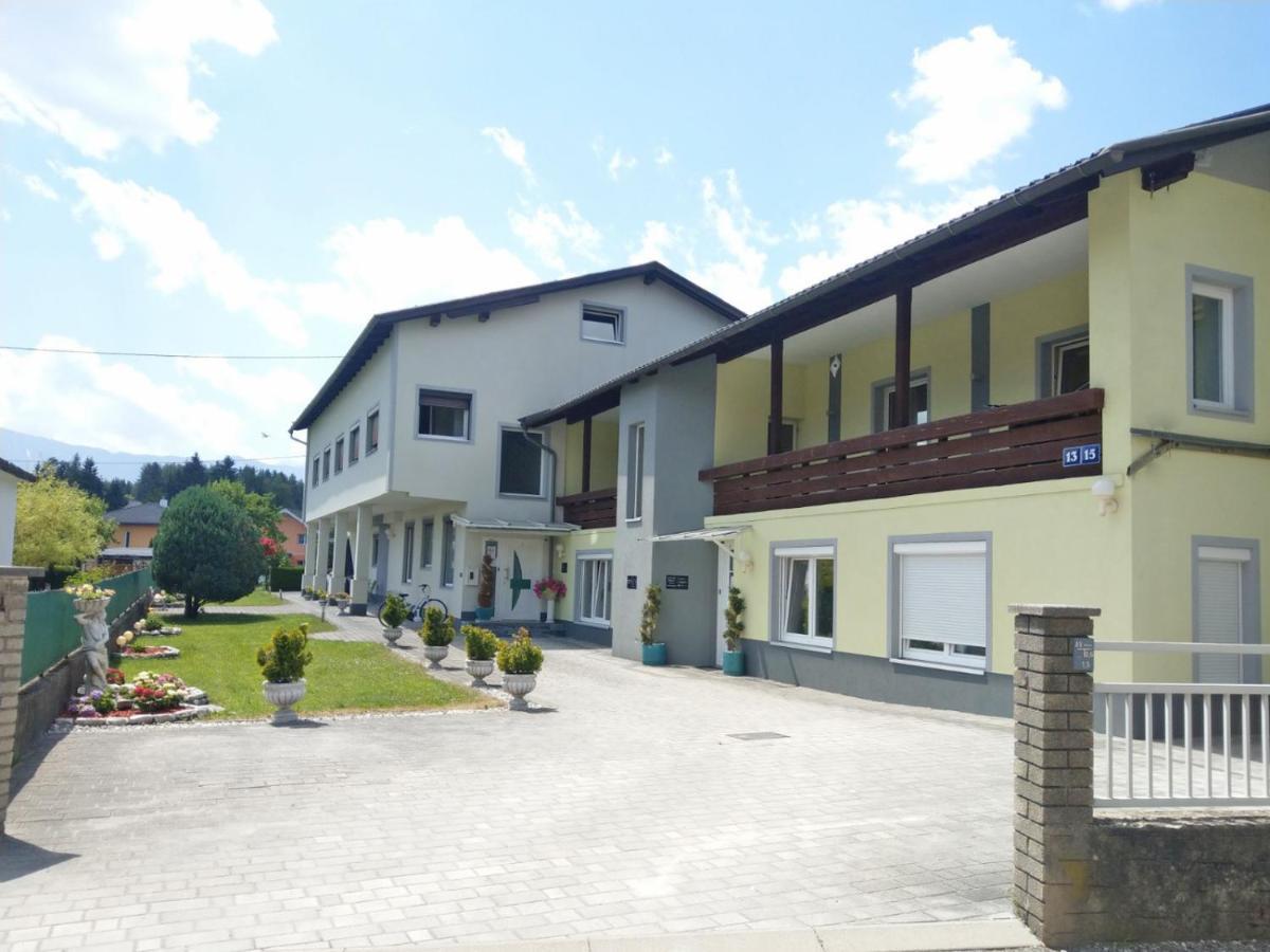 Alpenblick - Modernes Apartment In Ruhelage Villach Bagian luar foto